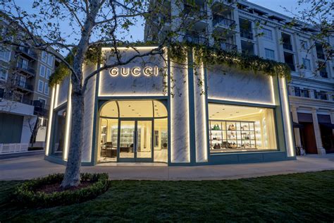 glendale gucci store|gucci stores in chicago.